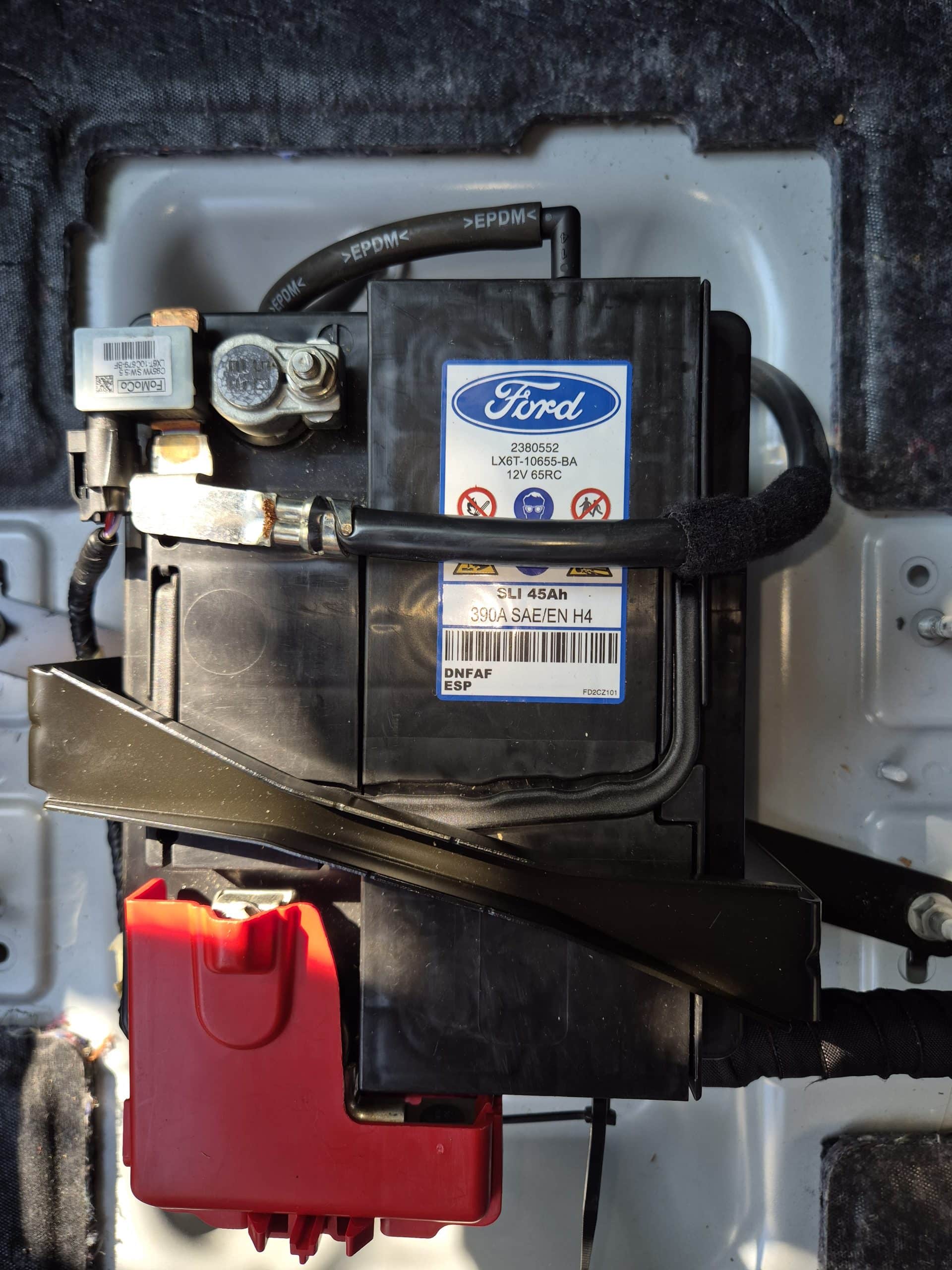 batteria 12V Ford Kuga PHEV