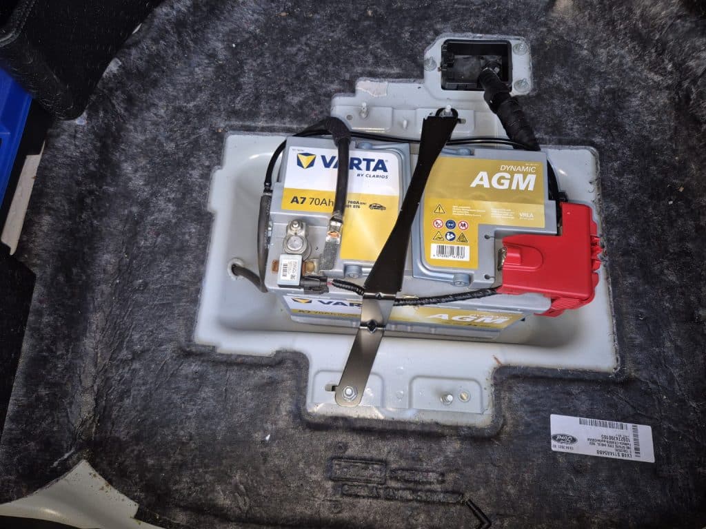 Varta AGM A7 70Ah battery installed on a 2021 Ford Kuga Plug-in Hybrid after replacing the original battery